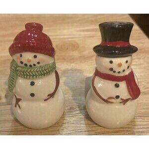 Cracker Barrel Mr. And Mrs. Snowman Mini Salt And Pepper Shakers #SP050
